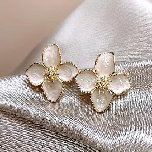 Red Flower Glaze Earrings – Elegant Floral Jewelry for Women